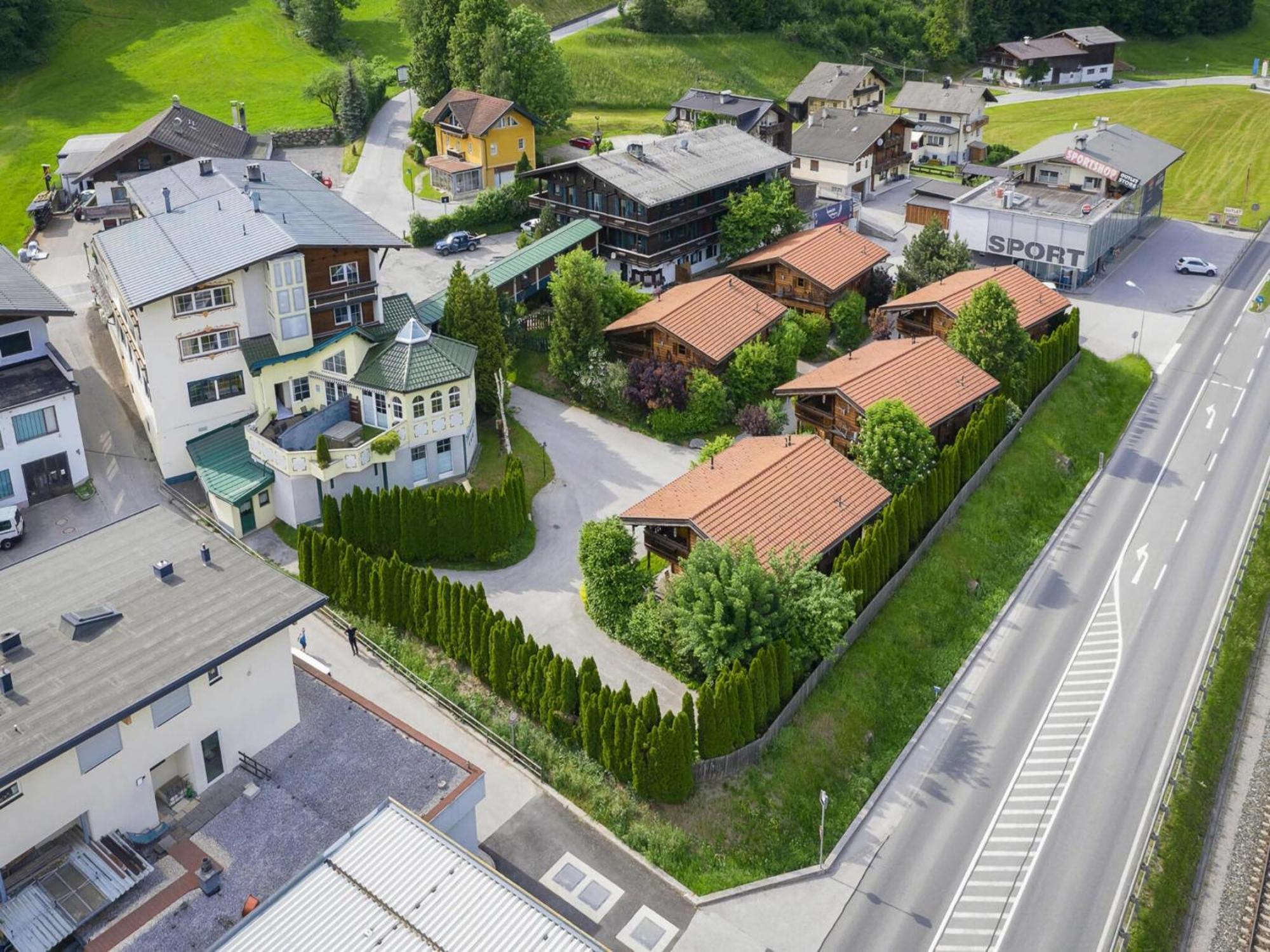 Chalets Almdorf Zillertal F Gen Fügen Esterno foto