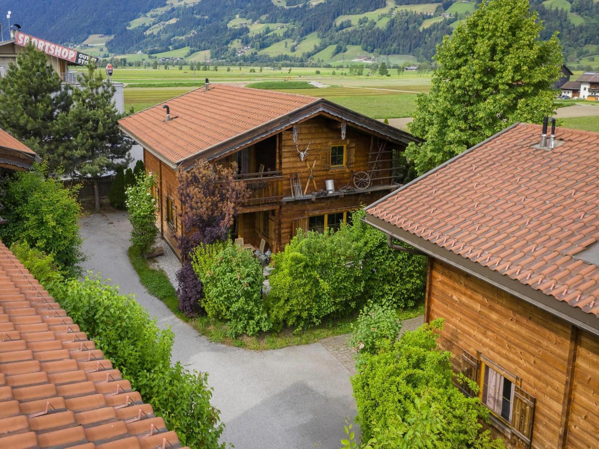 Chalets Almdorf Zillertal F Gen Fügen Esterno foto